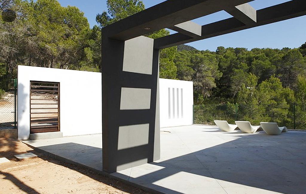 Rental of private luxury villas in Ibiza. Villa Can Nicole. VIP services in Ibiza. Consulting Services Ibiza-13