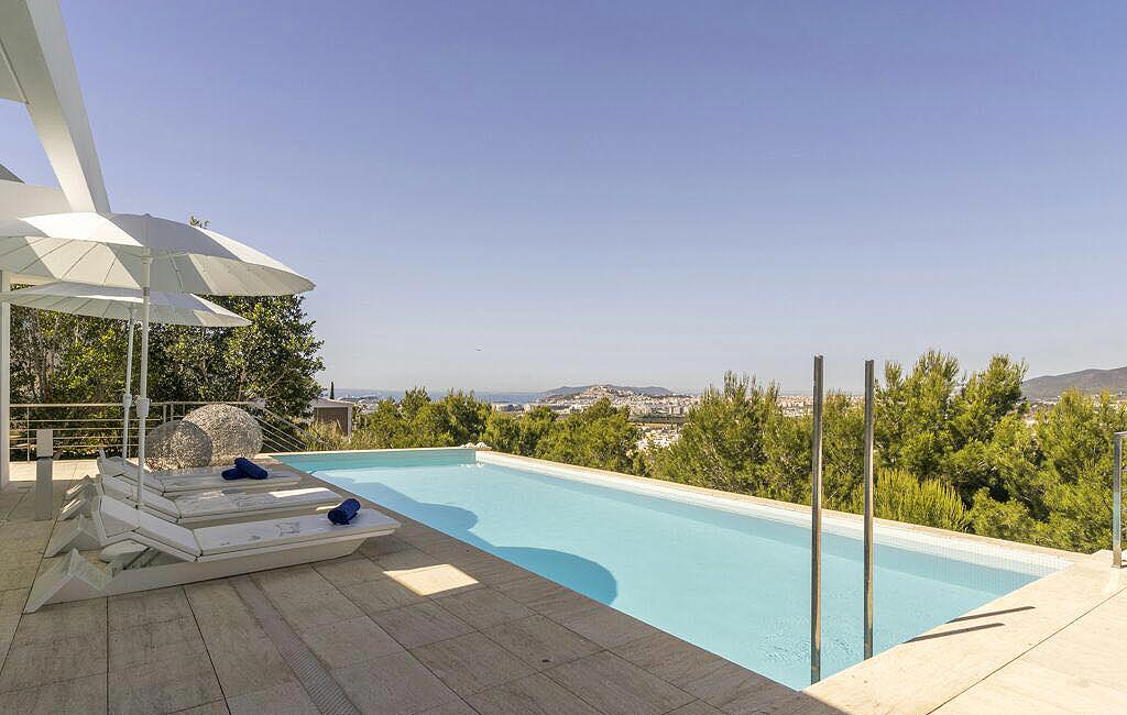 Rental of private luxury villas in Ibiza. Villa Can Rimbau. VIP services in Ibiza. Consulting Services Ibiza-3