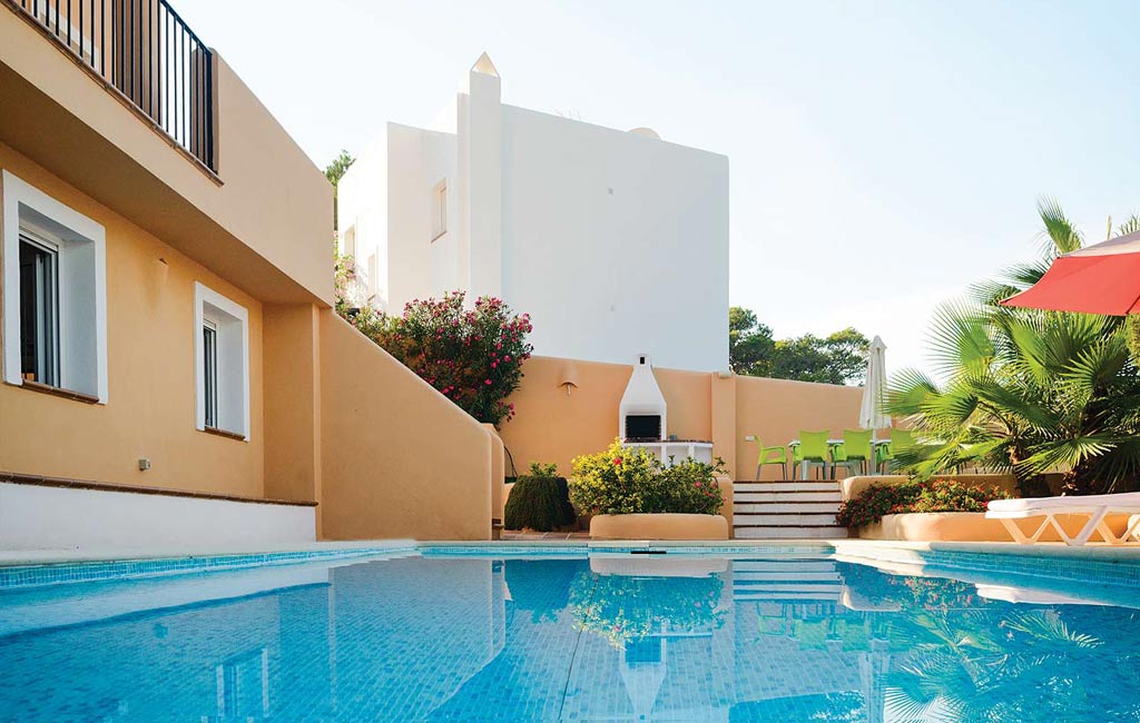 Rental of private luxury villas in Ibiza. Villa Mercedes. VIP services in Ibiza. Consulting Services Ibiza-11