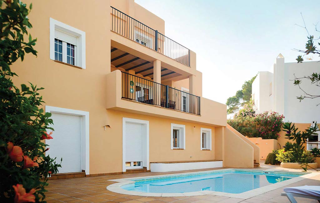 Rental of private luxury villas in Ibiza. Villa Mercedes. VIP services in Ibiza. Consulting Services Ibiza-13