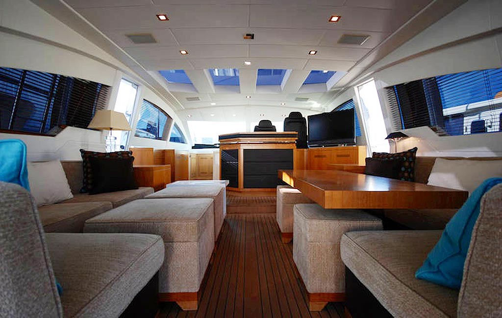 rental of luxury yachts and sailing yachts in Ibiza. VIP services Ibiza. consulting services ibiza-5
