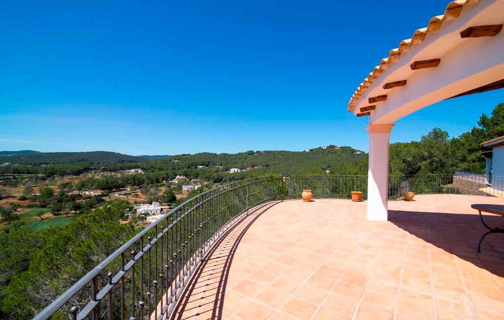 Sale of private luxury villas in Ibiza. Villa cala lenya VIP services in Ibiza. Consulting Services Ibiza-16