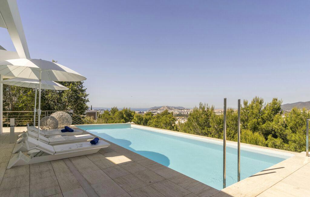 Sale of private luxury villas in Ibiza. Villa can rimbau VIP services in Ibiza. Consulting Services Ibiza-3