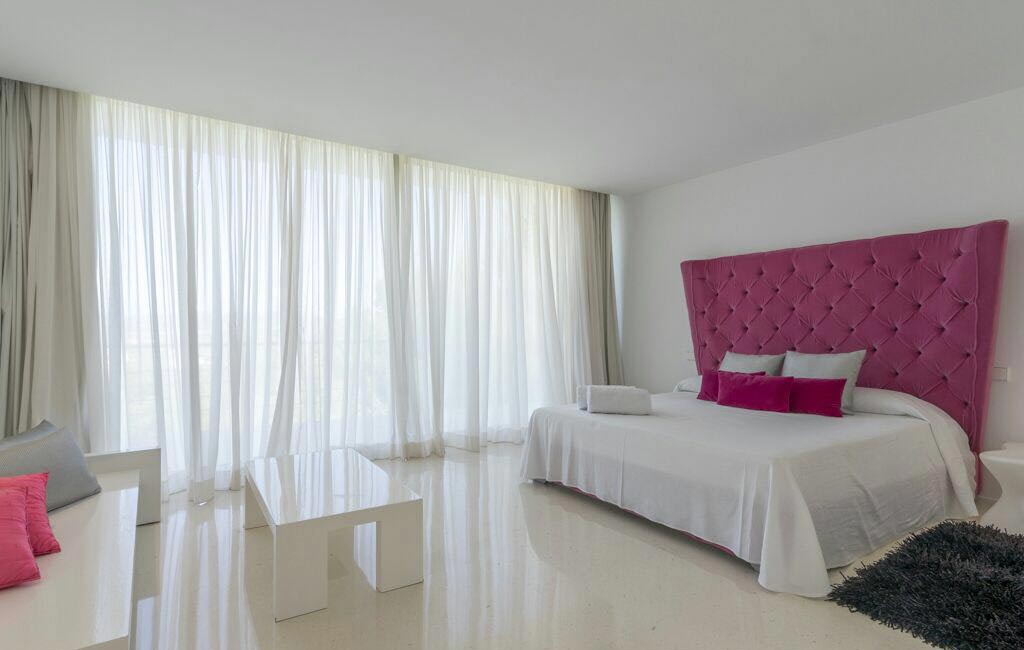 Sale of private luxury villas in Ibiza. Villa can rimbau VIP services in Ibiza. Consulting Services Ibiza-9